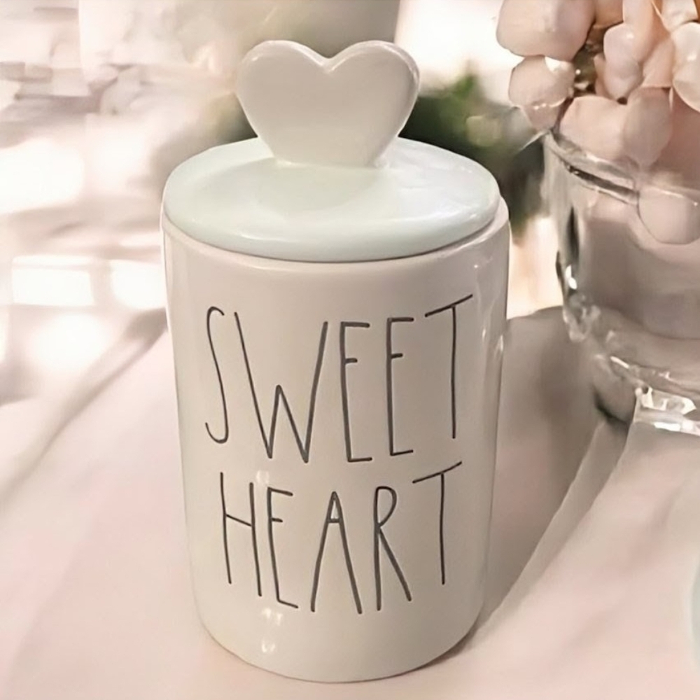NEW Rae Dunn SWEET HEART Scented Candle